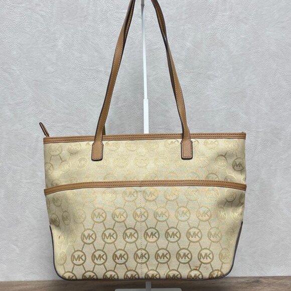 Michael Kors Beige / Brown Signature MK Kempton Shoulder Bag - Picture 2 of 6